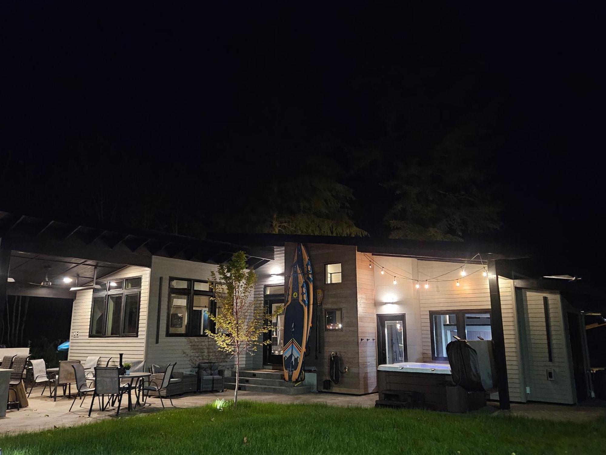 Luxe Lake Cabin Hot Tub Grill Firepit Ev Charger Onalaska ภายนอก รูปภาพ